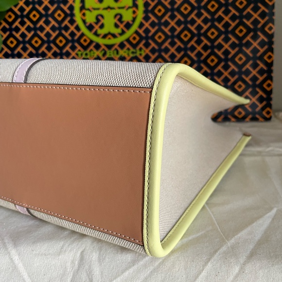 NEW, authentic Blake canvas jumbp tote bag - Picture 13 of 16